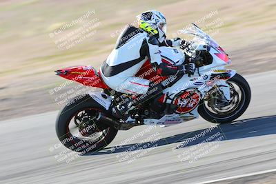 media/Feb-05-2023-Classic Track Day (Sun) [[c35aca4a42]]/Group 1/session 4 turn 4/